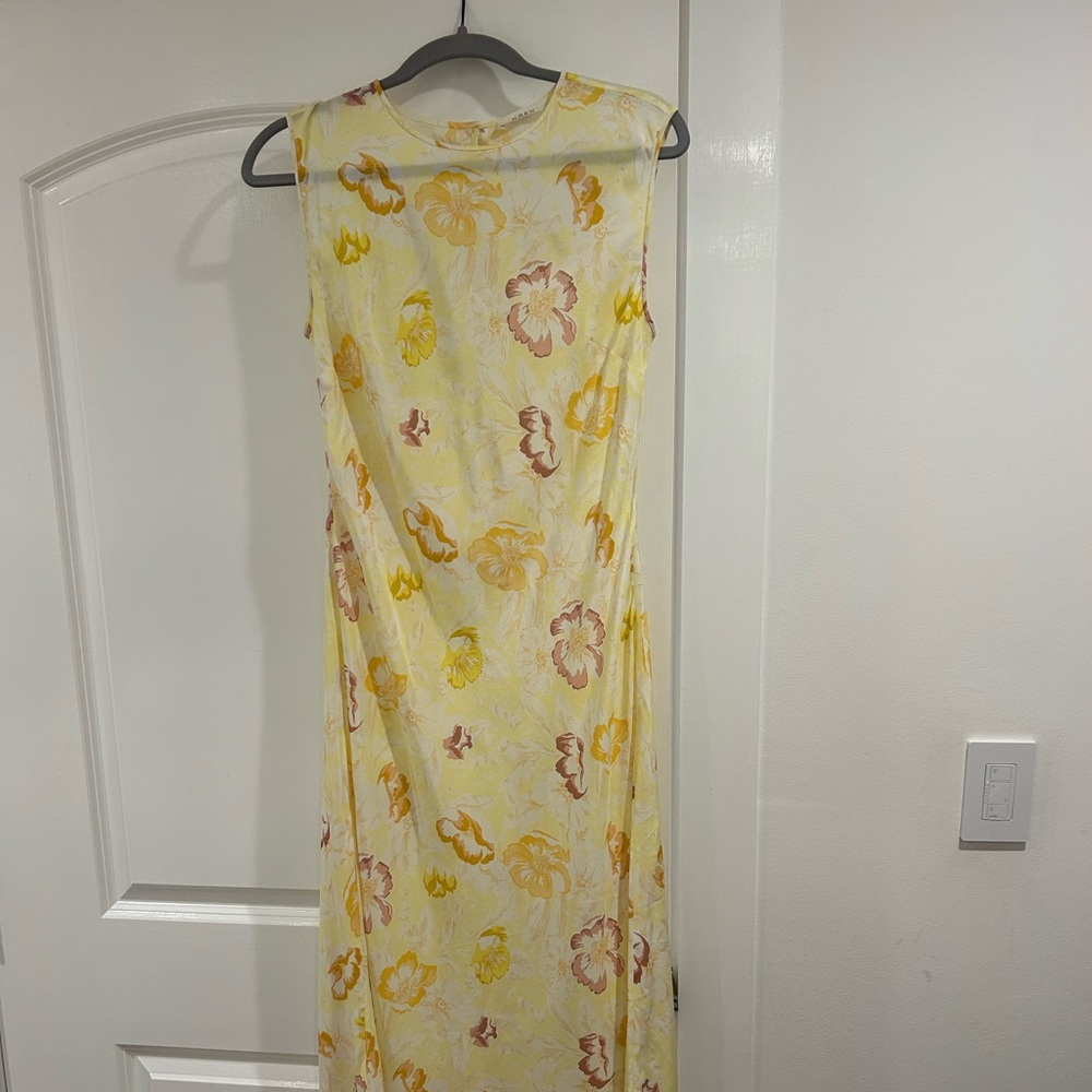 Doen Chandra Dress